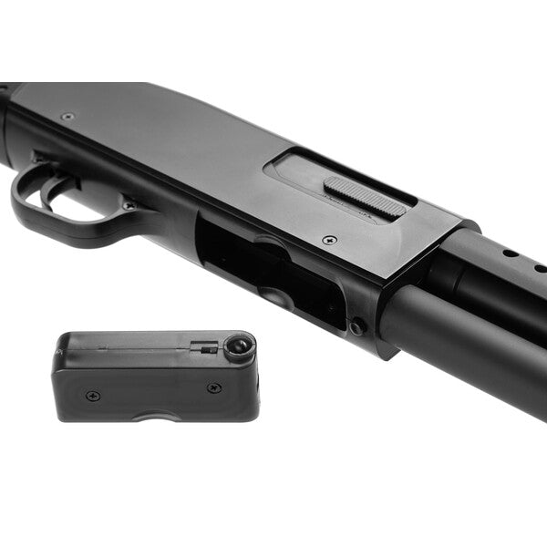 AGM Mossberg M500, detalj 2