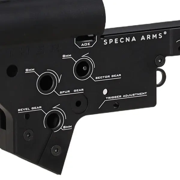 Specna Arms Aether CNC V2 gearboxskall, nærbilde av 8mm bushing-hull, AoE og trigger adjustment